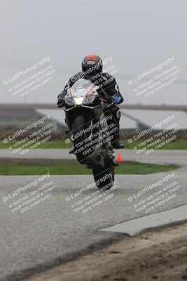 media/Nov-29-2025-TrackDaz (Sat) [[10ae2d9bce]]/A Group/Session 4 (Wheelie Bump)/